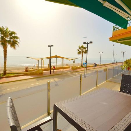 Fuengirola, Primera Linea De Playa Екстер'єр фото
