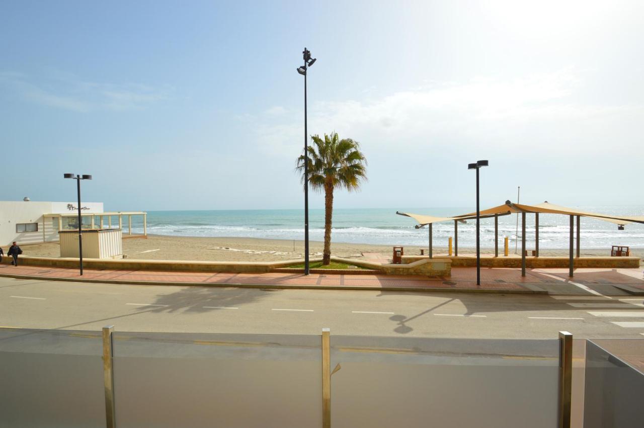 Fuengirola, Primera Linea De Playa Екстер'єр фото
