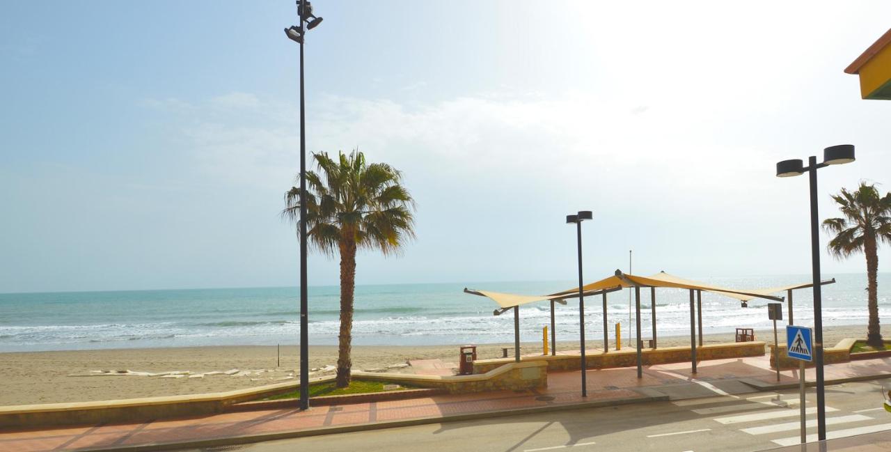Fuengirola, Primera Linea De Playa Екстер'єр фото