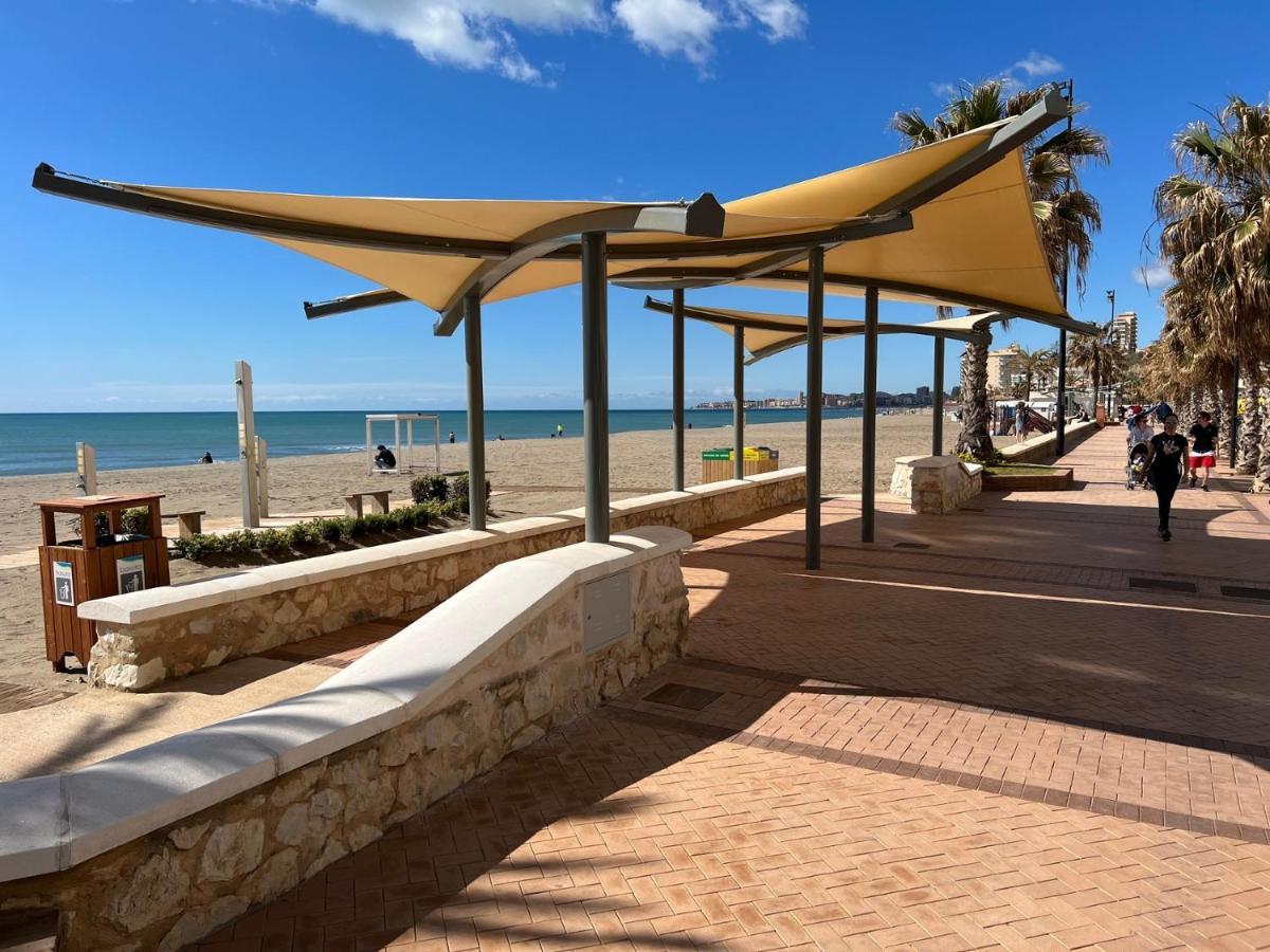 Fuengirola, Primera Linea De Playa Екстер'єр фото