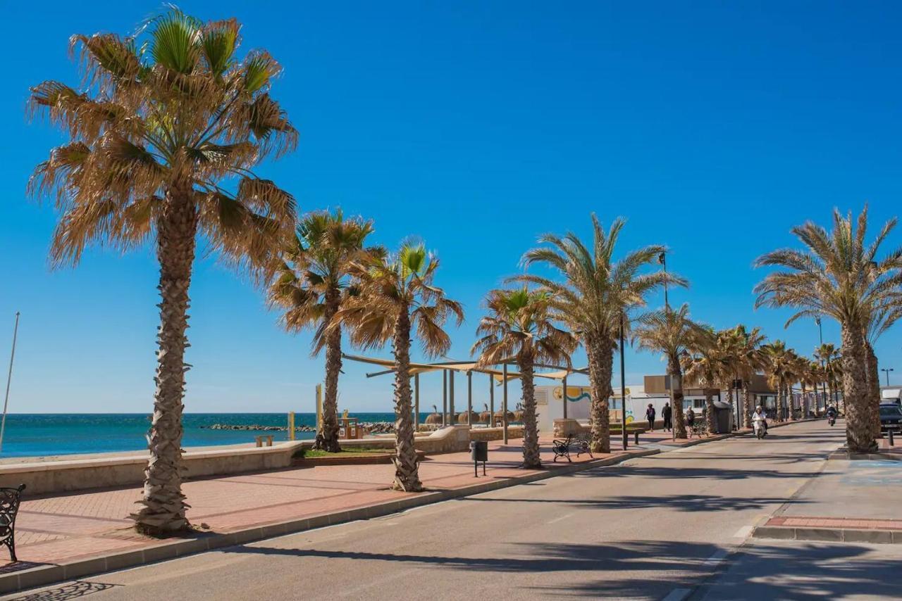 Fuengirola, Primera Linea De Playa Екстер'єр фото