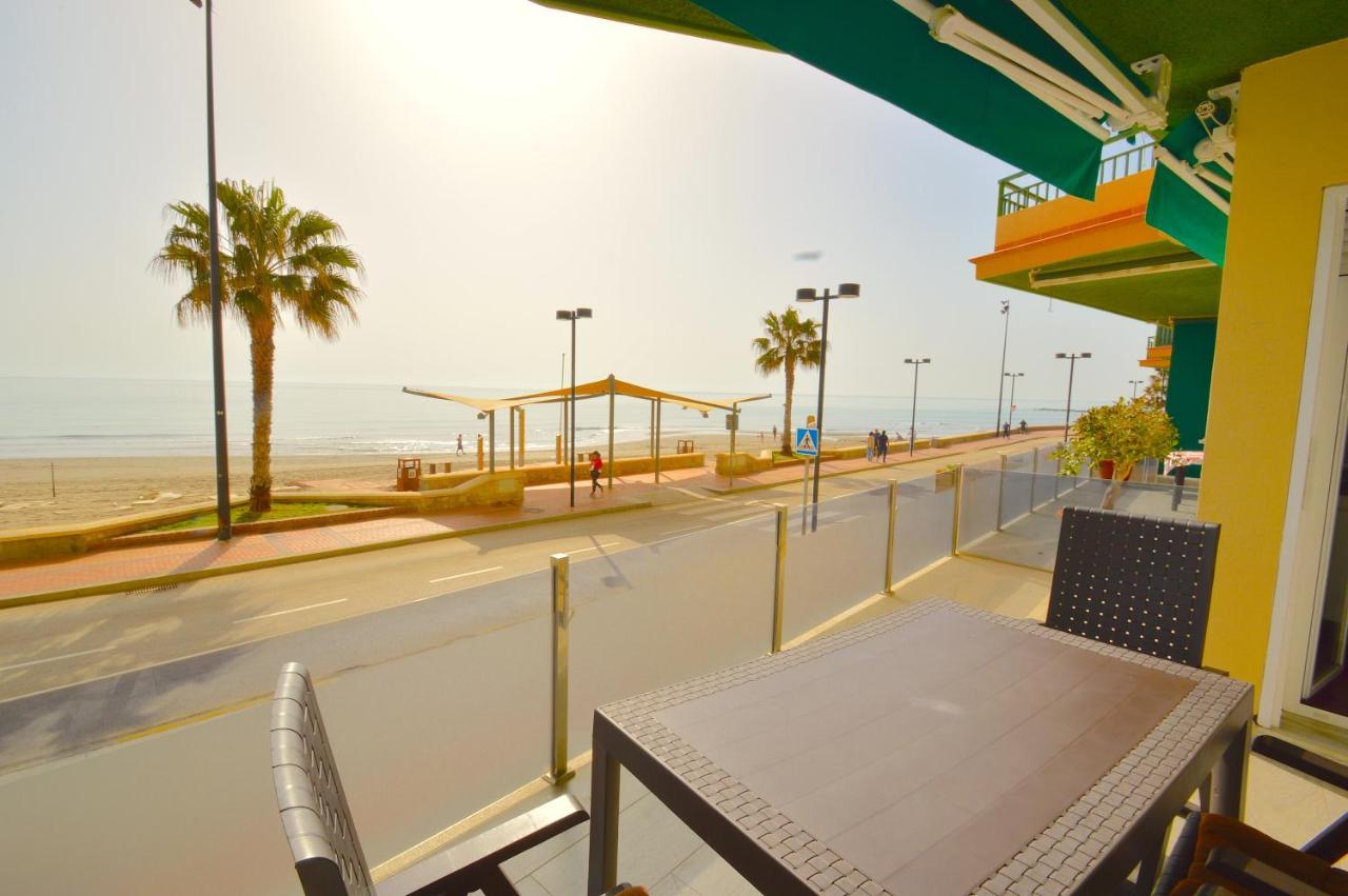 Fuengirola, Primera Linea De Playa Екстер'єр фото